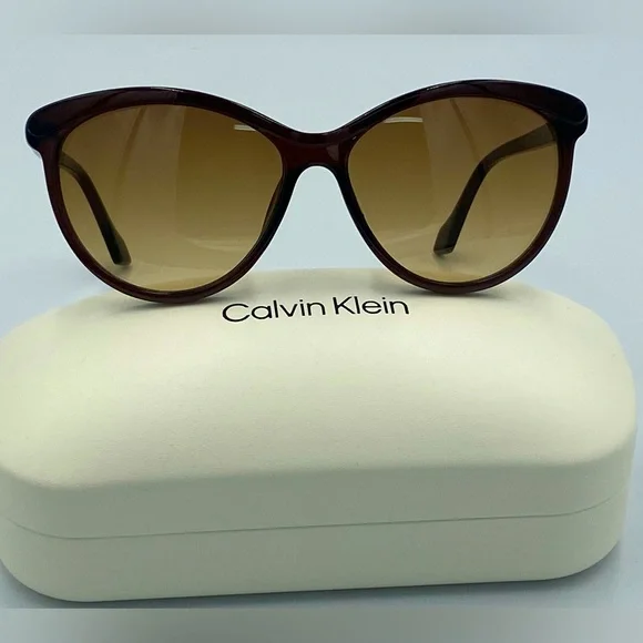 Calvin Klein Fashion Sunglasses Cat Eye Oversized Brown w/ Gradient Lens 55mm